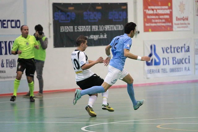 攻型中场或 攻型中场或